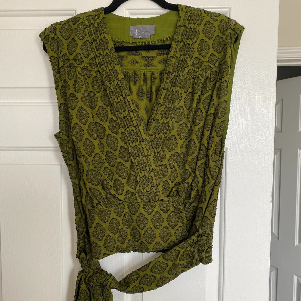 Anthropologie Maeve Green Sleeveless tie front blouse